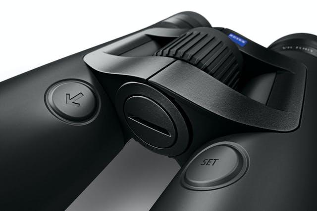 DALEKOHLED ZEISS VICTORY RF 10×54