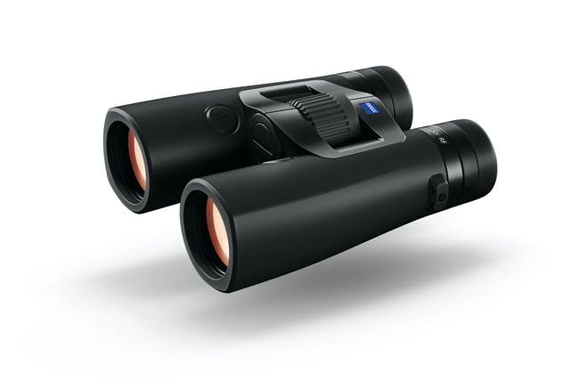 DALEKOHLED ZEISS VICTORY RF 8×42