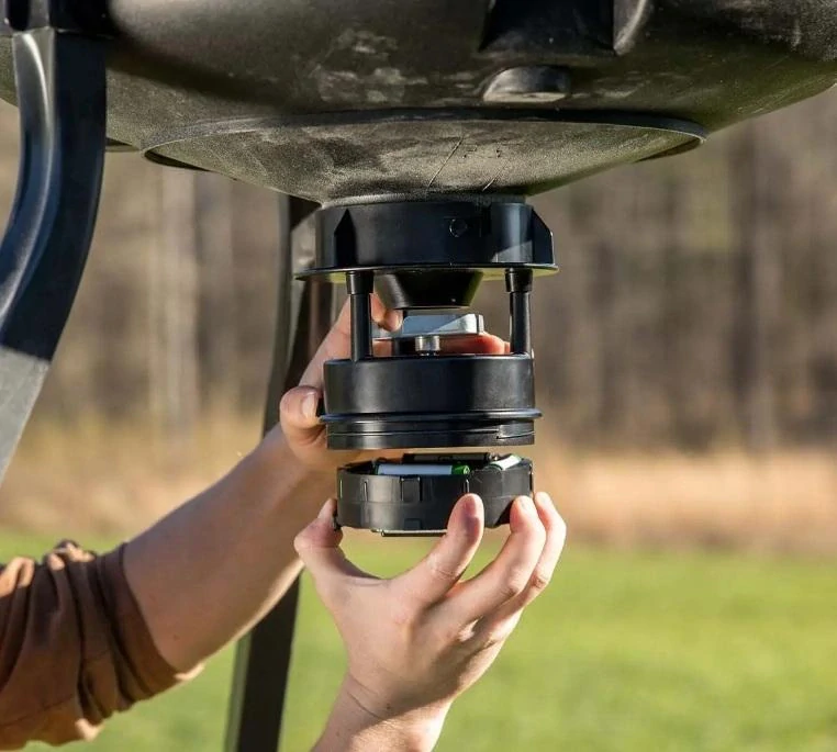 MOULTRIE ALL-IN-ONE II - 360° podavač krmiva