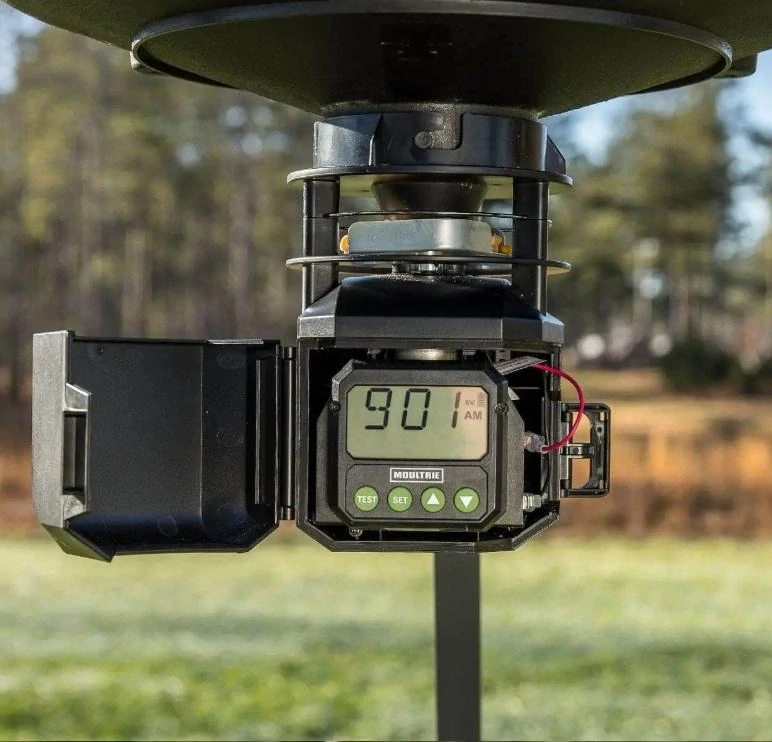 MOULTRIE PRO HUNTER III - 360° podavač krmiva